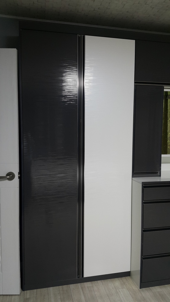 자투리  공간에  수납장 제작 설치