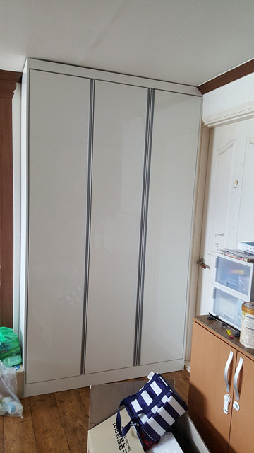 수납장. 화장대. 씽크대